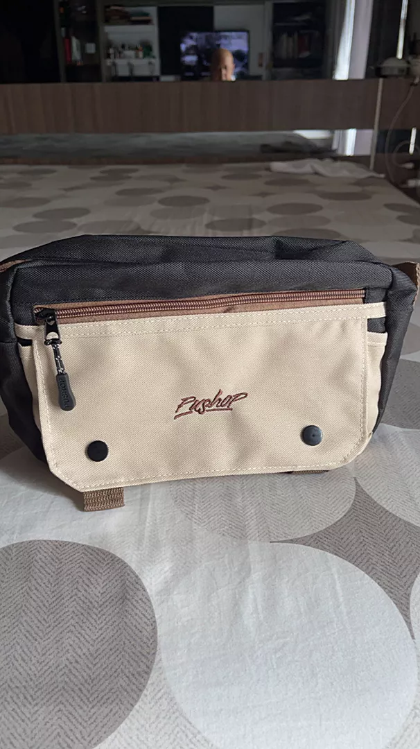 1. Tas Selempang Slingbag Casual Razo Pushop - Foto ulasan pembeli