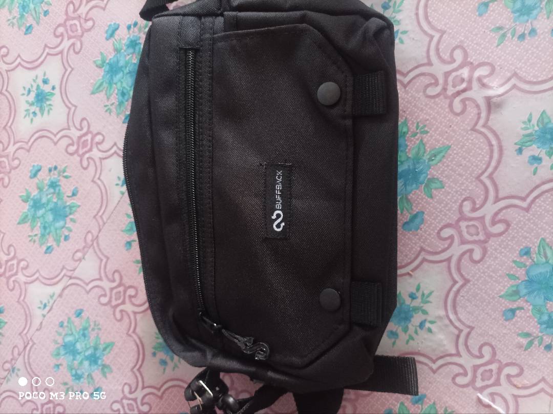 1. Tas Selempang Slingbag Casual Razo Pushop - Foto ulasan pembeli