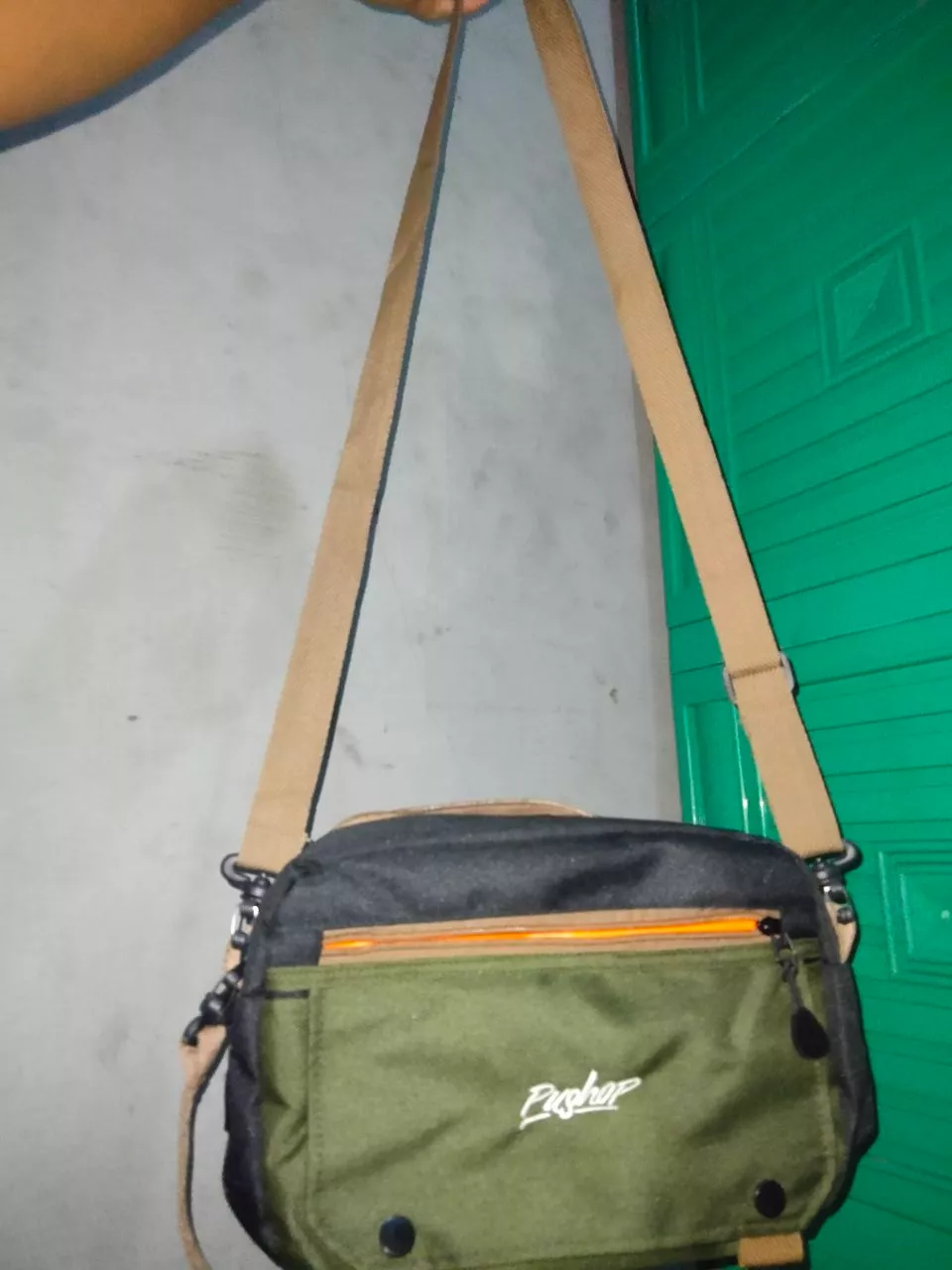 1. Tas Selempang Slingbag Casual Razo Pushop - Foto ulasan pembeli