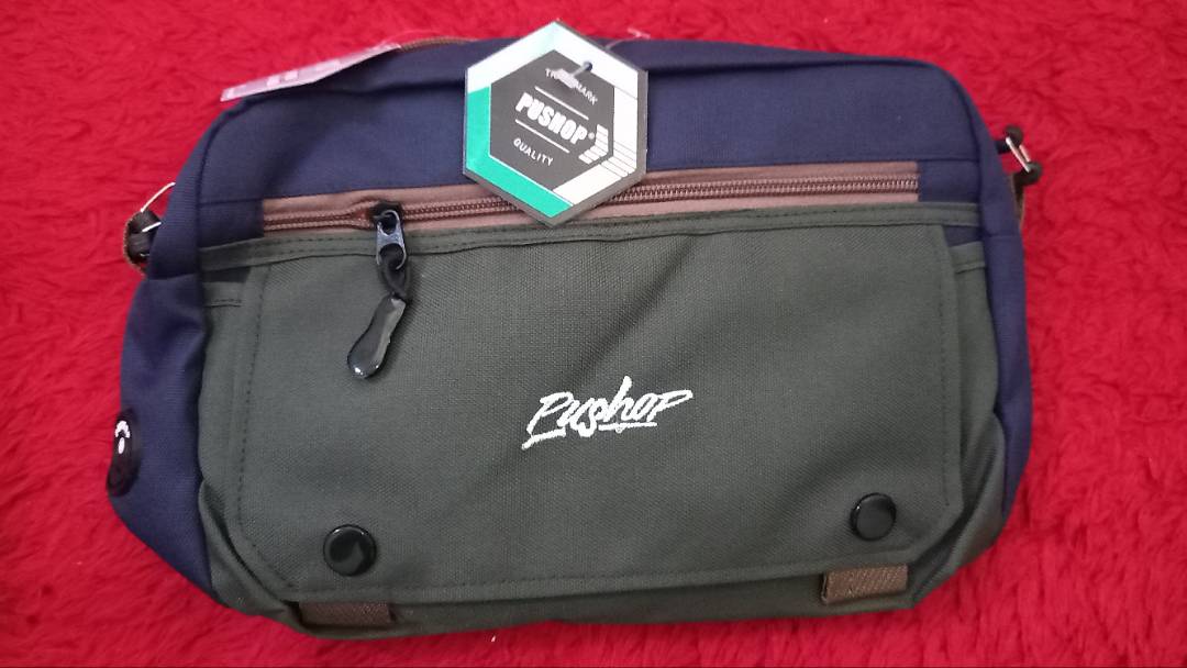 1. Tas Selempang Slingbag Casual Razo Pushop - Foto ulasan pembeli