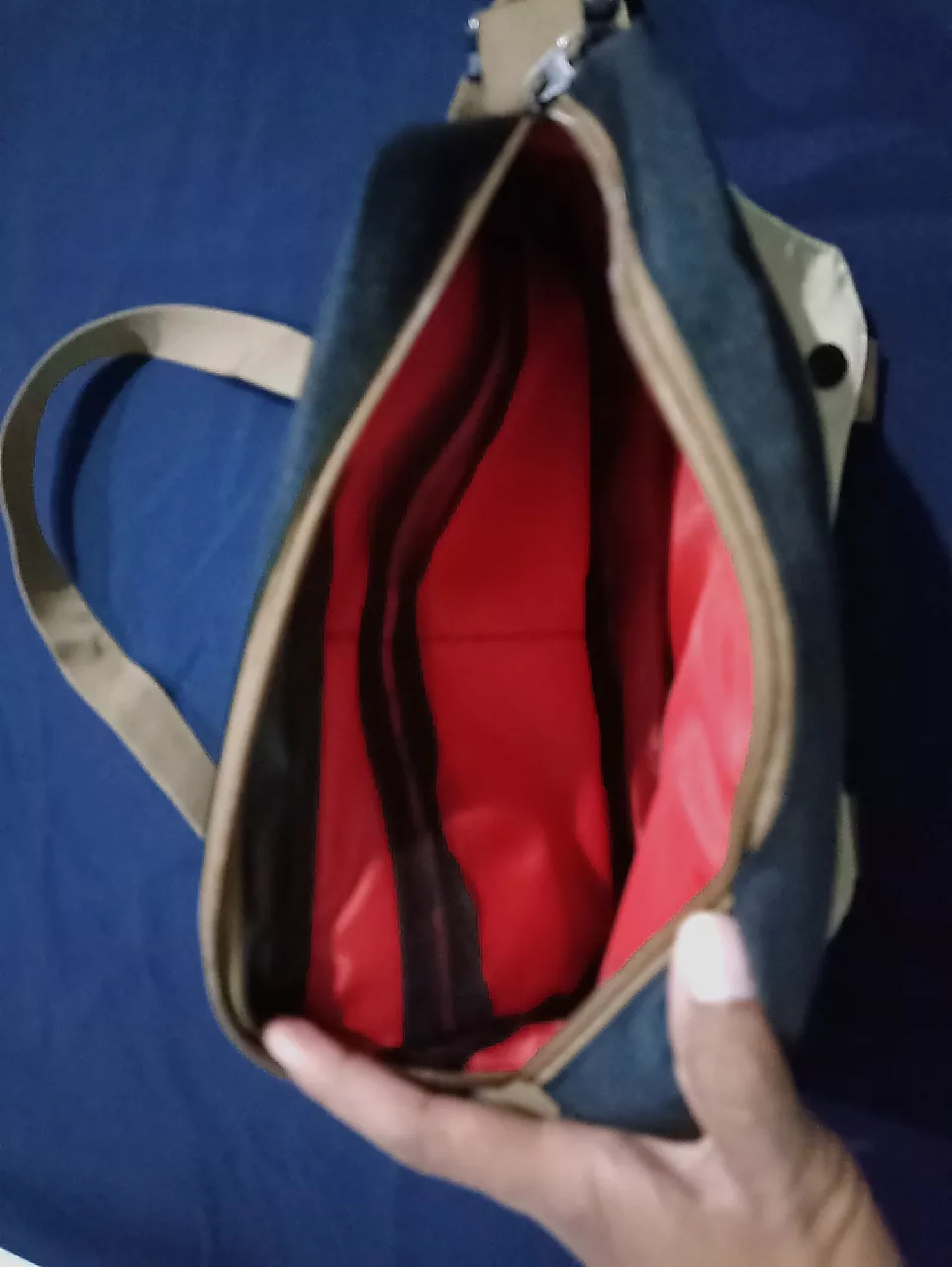 1. Tas Selempang Slingbag Casual Razo Pushop - Foto ulasan pembeli
