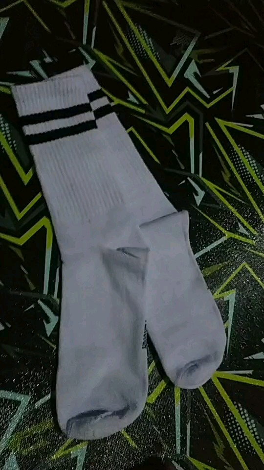 1. Tekoma Kaos Kaki Motif Oldschool Skate Street Style Pendek Panjang Sebetis Unisex - Foto ulasan pembeli