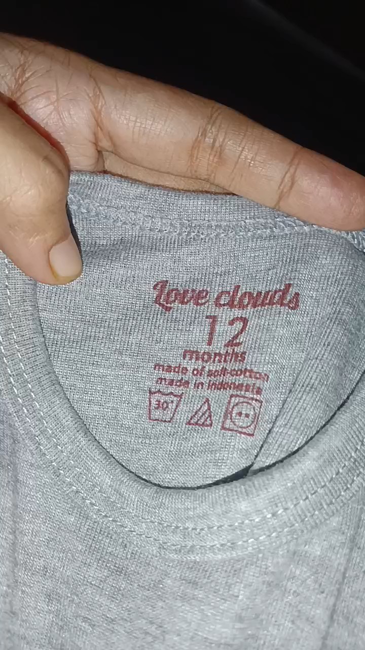 1. Kaos Polos Bayi (SNI) Tee Shirt Anak - Foto ulasan pembeli