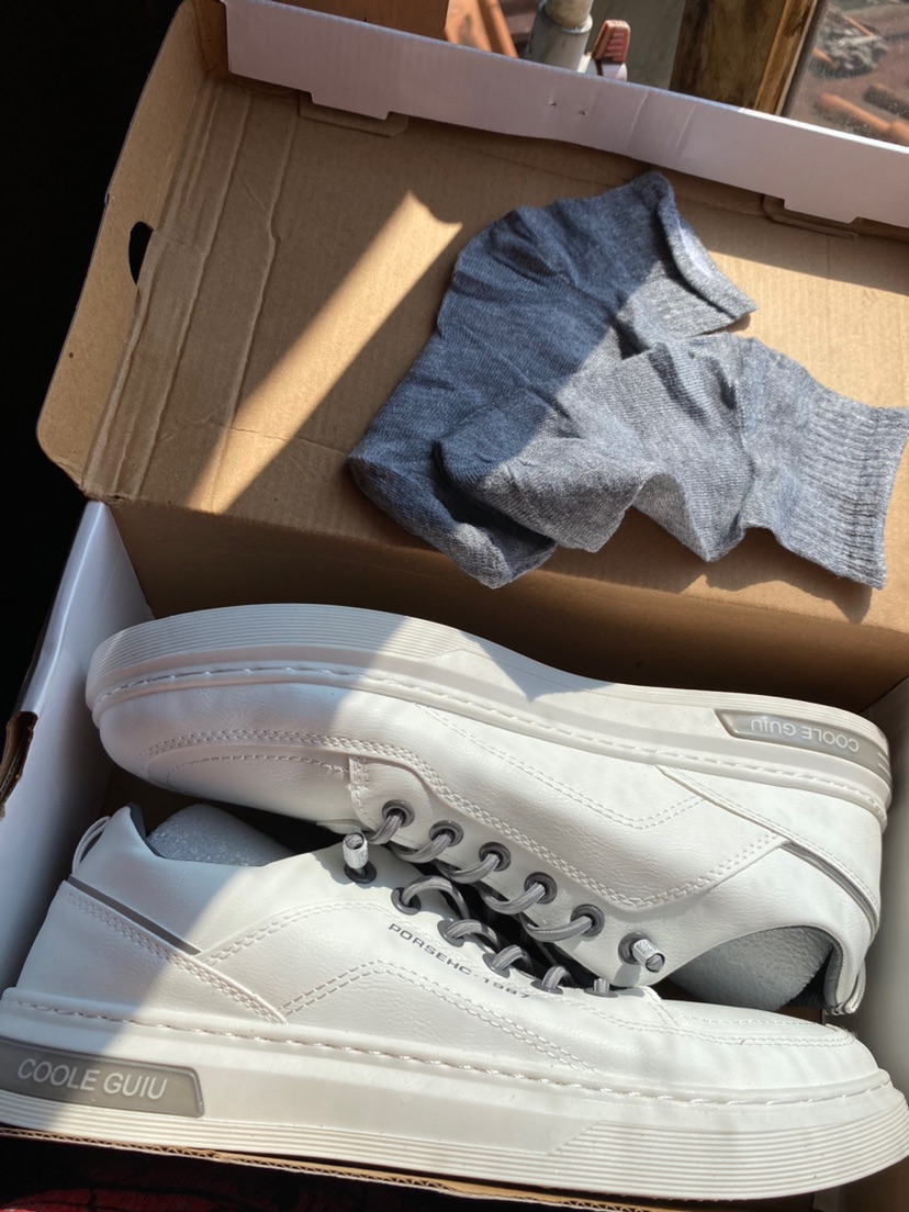 1. Leedoo Sepatu Pria Formal Sneakers Original Muda Kekinian Tali Hitam Kulit Sepatu Shoes Putih MC421 - foto 7 dari 10, ryus_saa