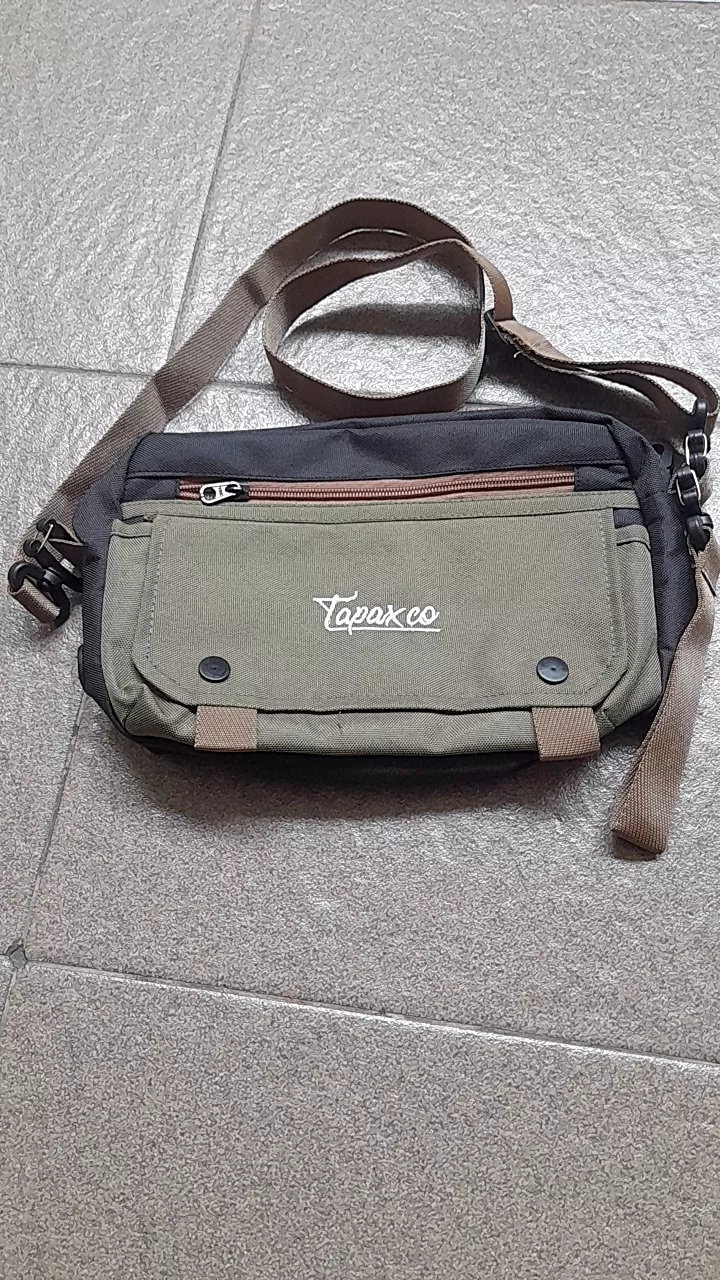 10. Tas Selempang Slingbag Casual Zora Tapax Cordura Unisex - Foto ulasan pembeli