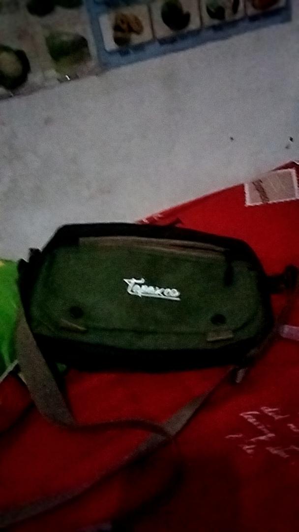 10. Tas Selempang Slingbag Casual Zora Tapax Cordura Unisex - Foto ulasan pembeli
