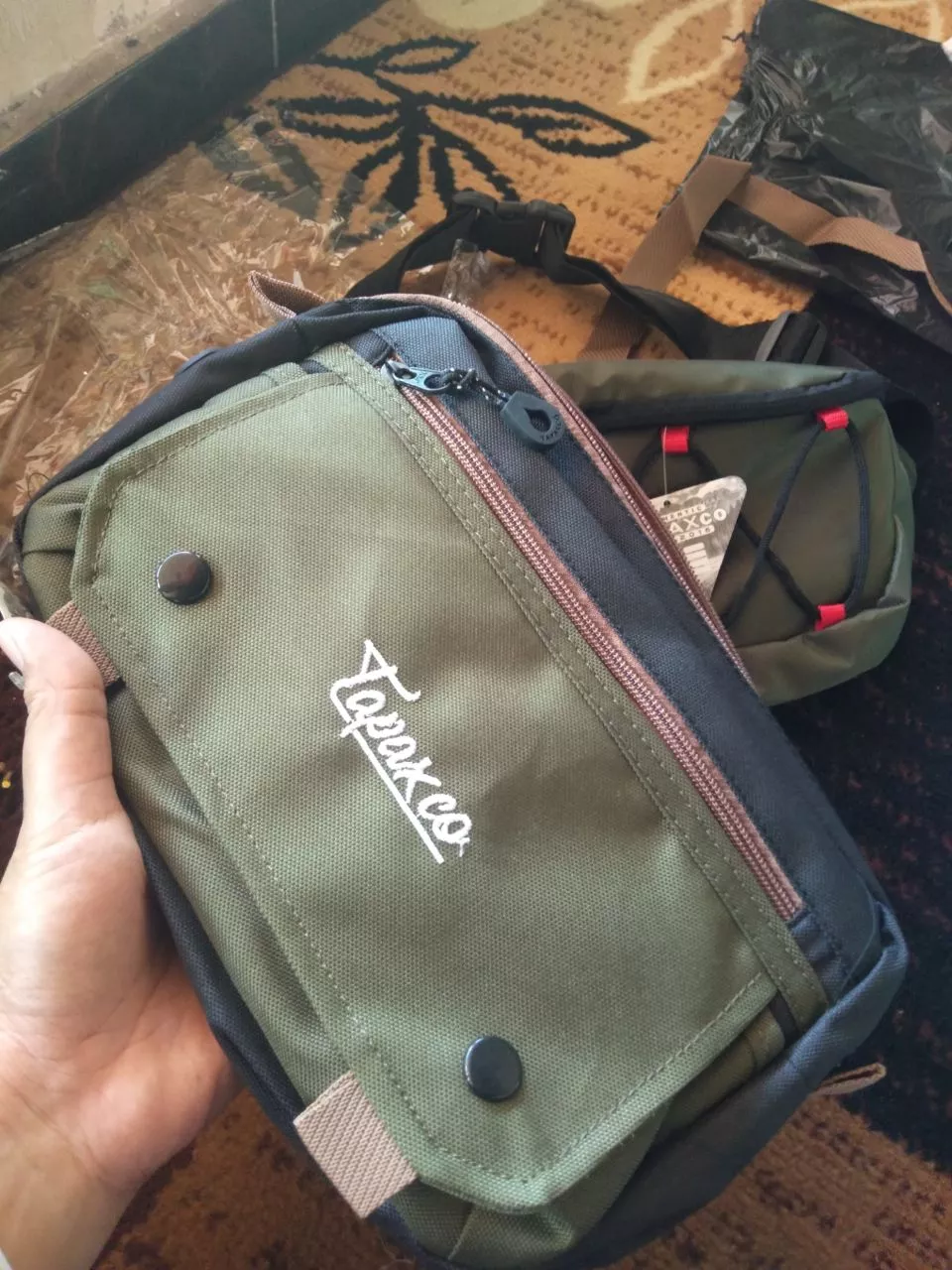 10. Tas Selempang Slingbag Casual Zora Tapax Cordura Unisex - Foto ulasan pembeli
