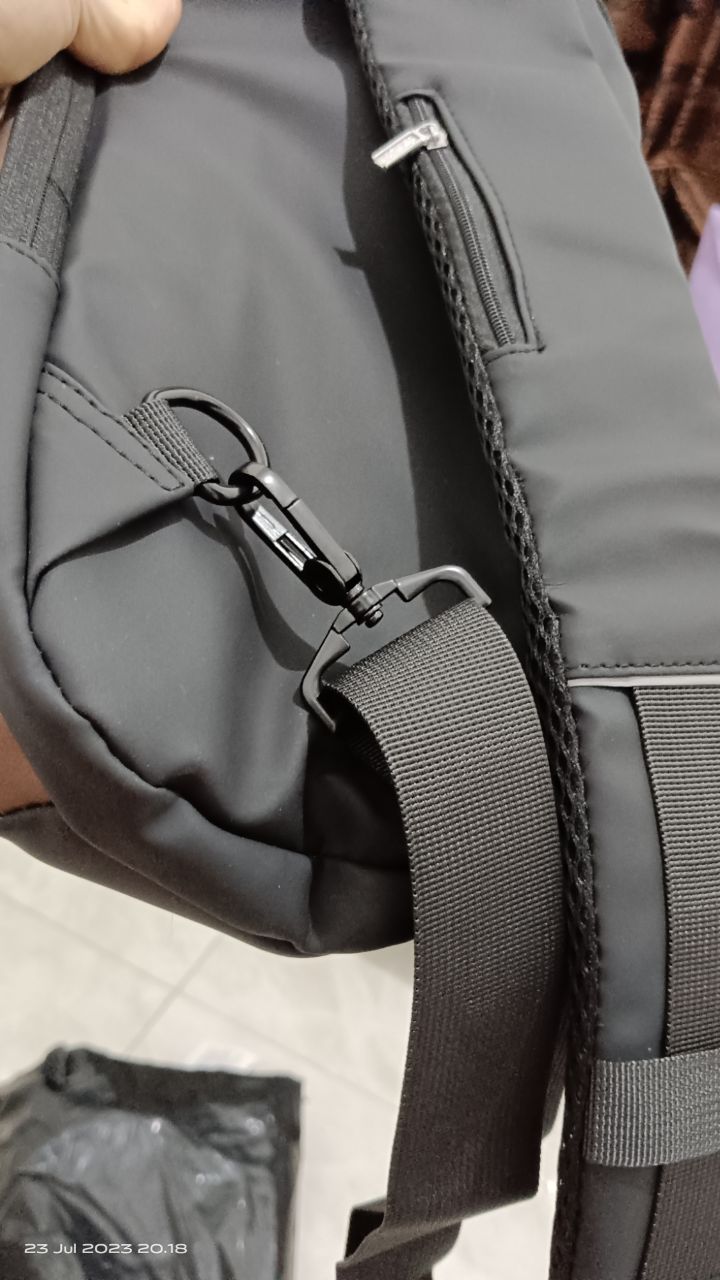 2. CIVETO TS207 Tas Selempang Pria USB Fashion Waterproof Men Chest Sling Bag - foto 8 dari 10, xfunnyxxchinx