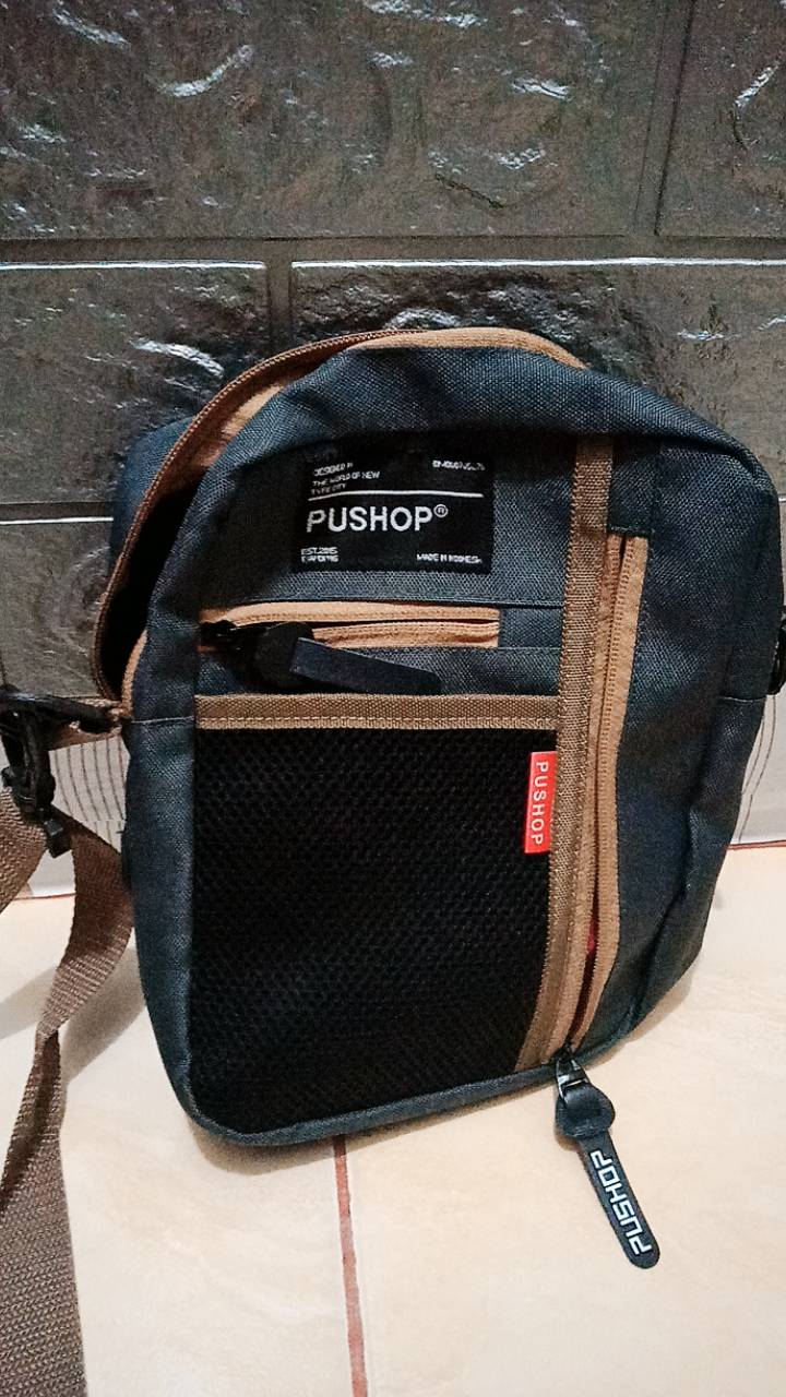 4. Tas Selempang Slingbag Pushop Marco - Foto ulasan pembeli