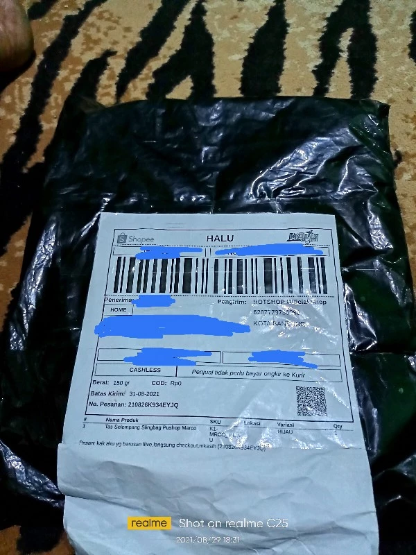 4. Tas Selempang Slingbag Pushop Marco - Foto ulasan pembeli