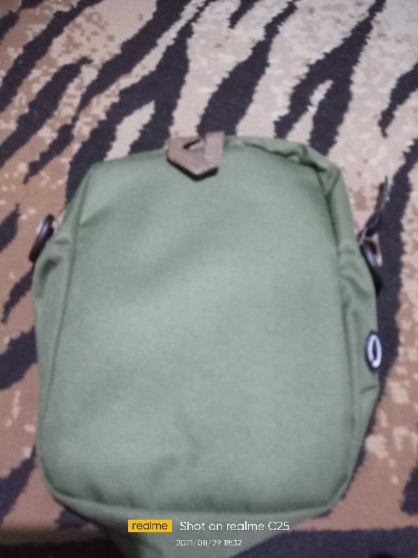 4. Tas Selempang Slingbag Pushop Marco - Foto ulasan pembeli