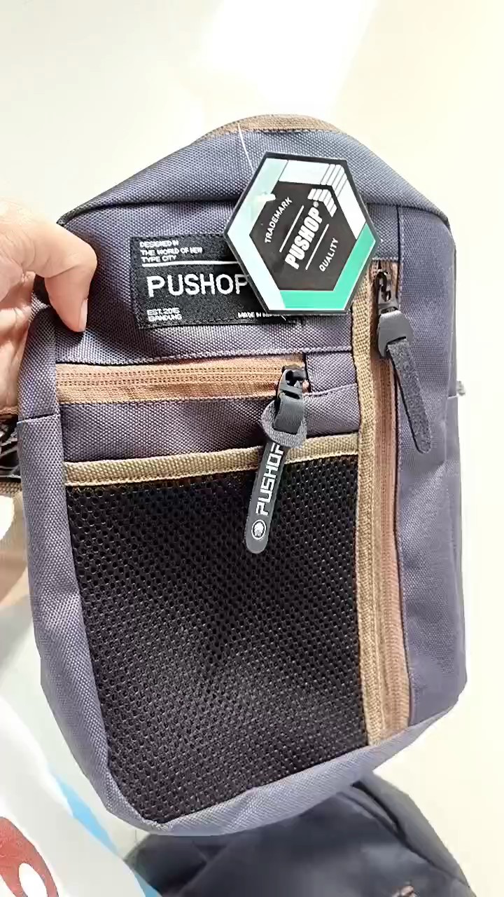 4. Tas Selempang Slingbag Pushop Marco - Foto ulasan pembeli