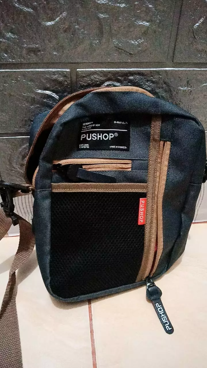 4. Tas Selempang Slingbag Pushop Marco - Foto ulasan pembeli