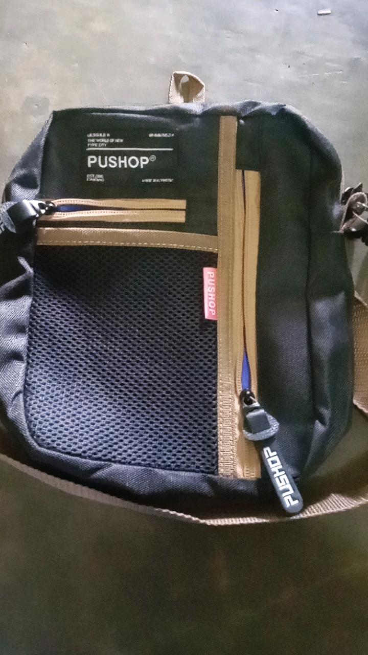 4. Tas Selempang Slingbag Pushop Marco - Foto ulasan pembeli