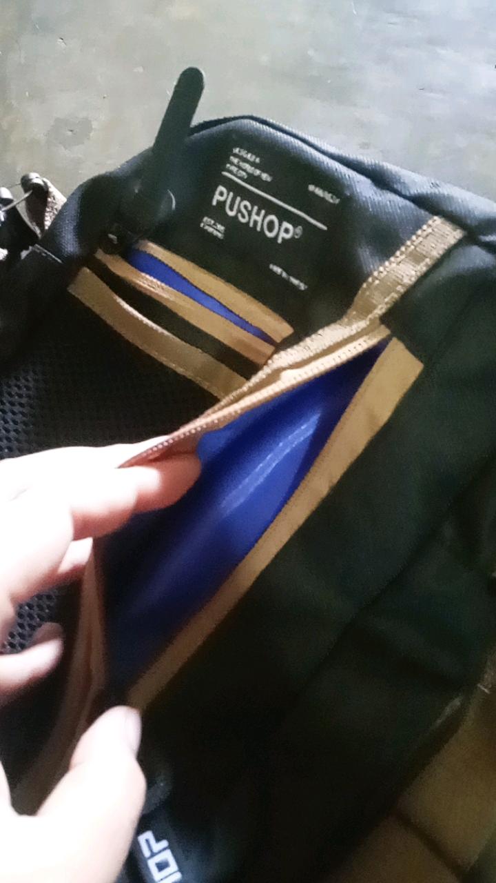 4. Tas Selempang Slingbag Pushop Marco - Foto ulasan pembeli