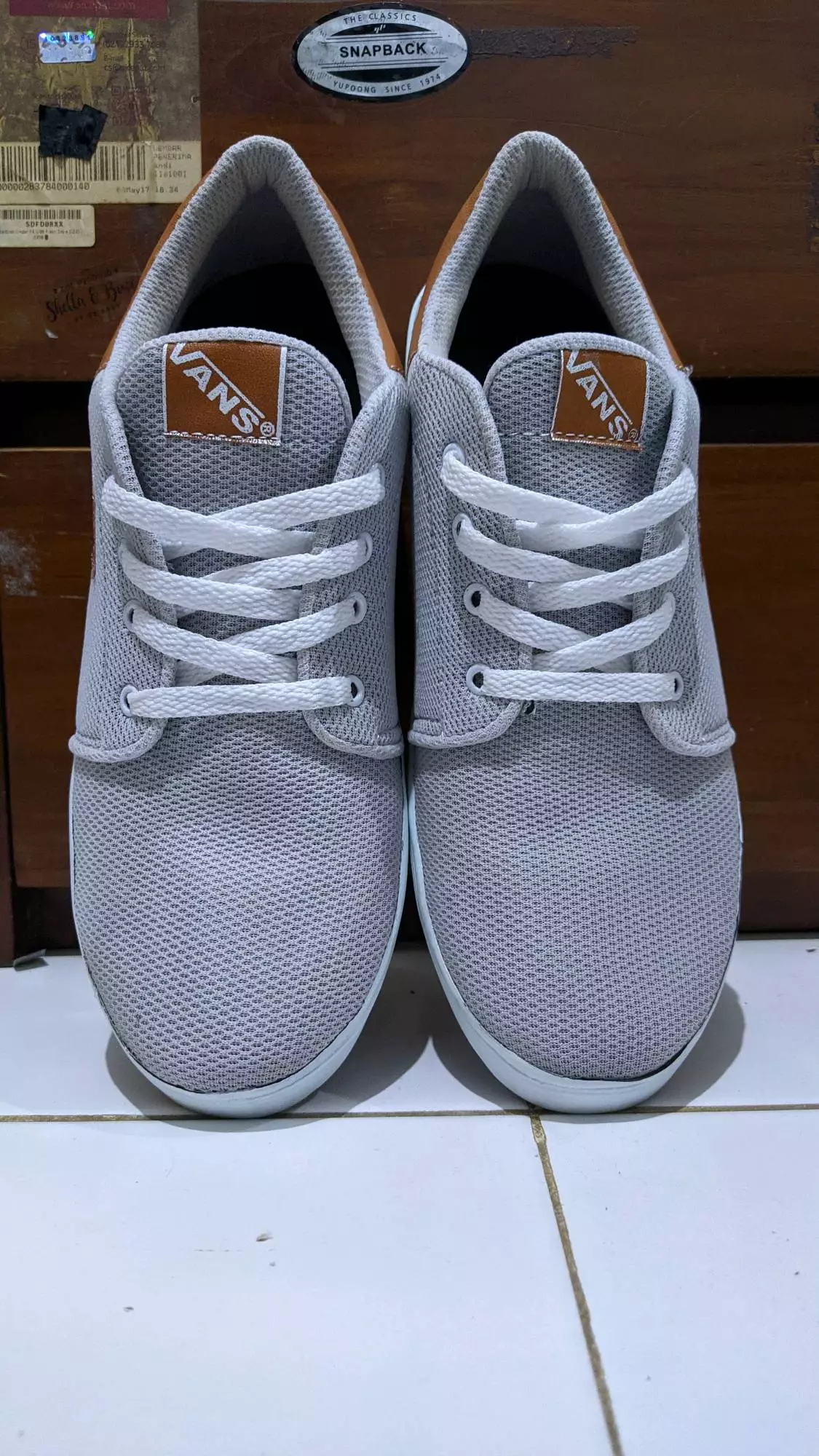 5. Sepatu Kets Denim Unisex Vans Model VD2 dengan Desain Klasik dan Nyaman - Foto ulasan pembeli