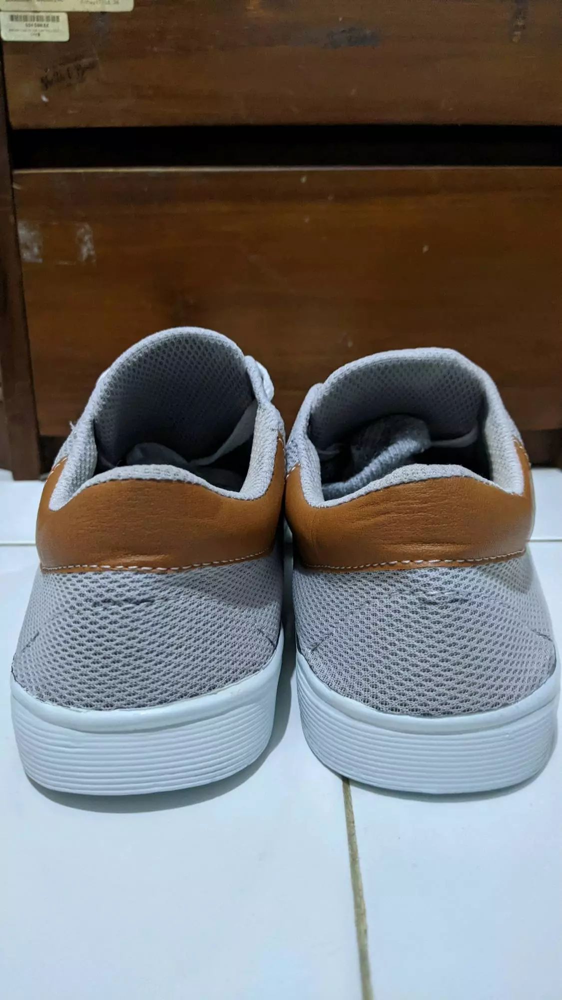 5. Sepatu Kets Denim Unisex Vans Model VD2 dengan Desain Klasik dan Nyaman - Foto ulasan pembeli