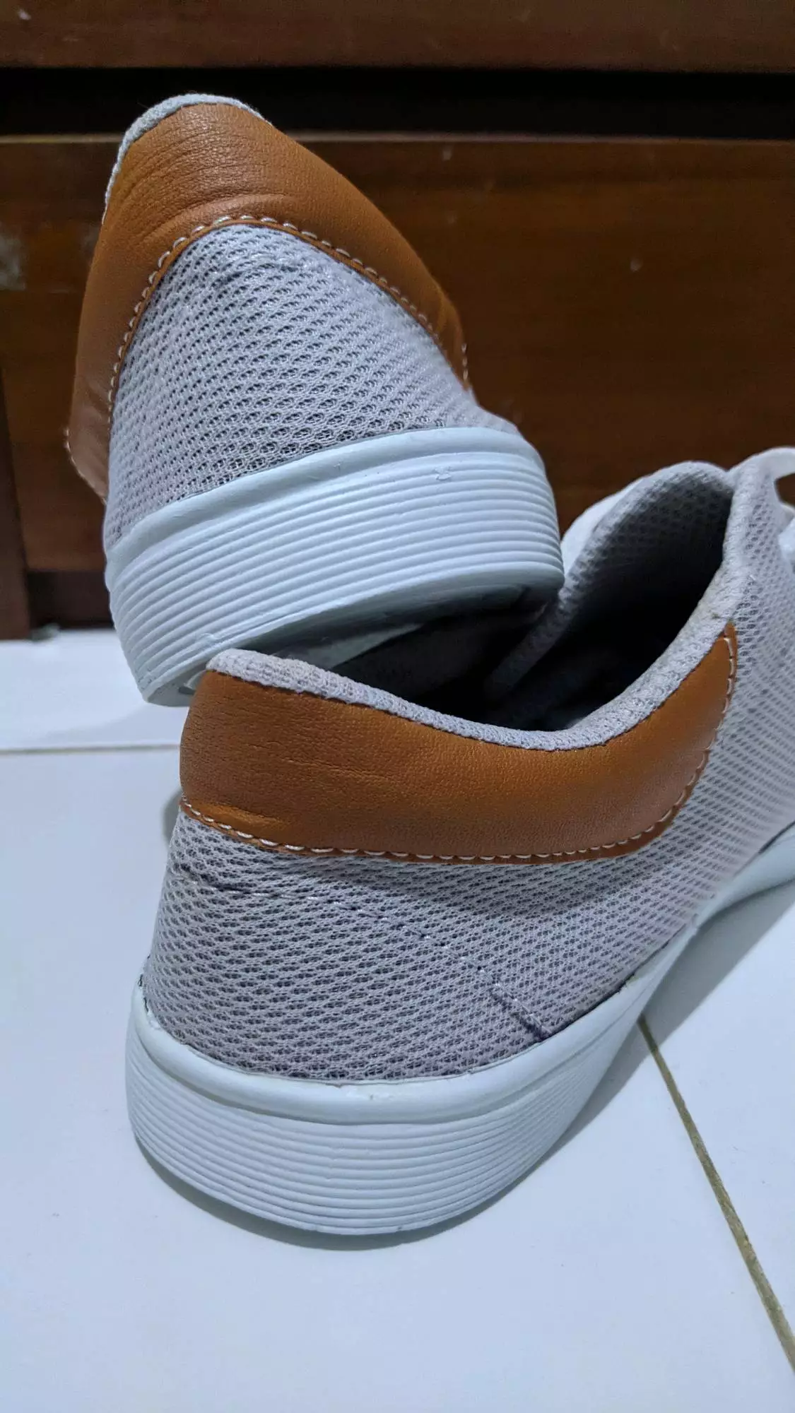 5. Sepatu Kets Denim Unisex Vans Model VD2 dengan Desain Klasik dan Nyaman - Foto ulasan pembeli