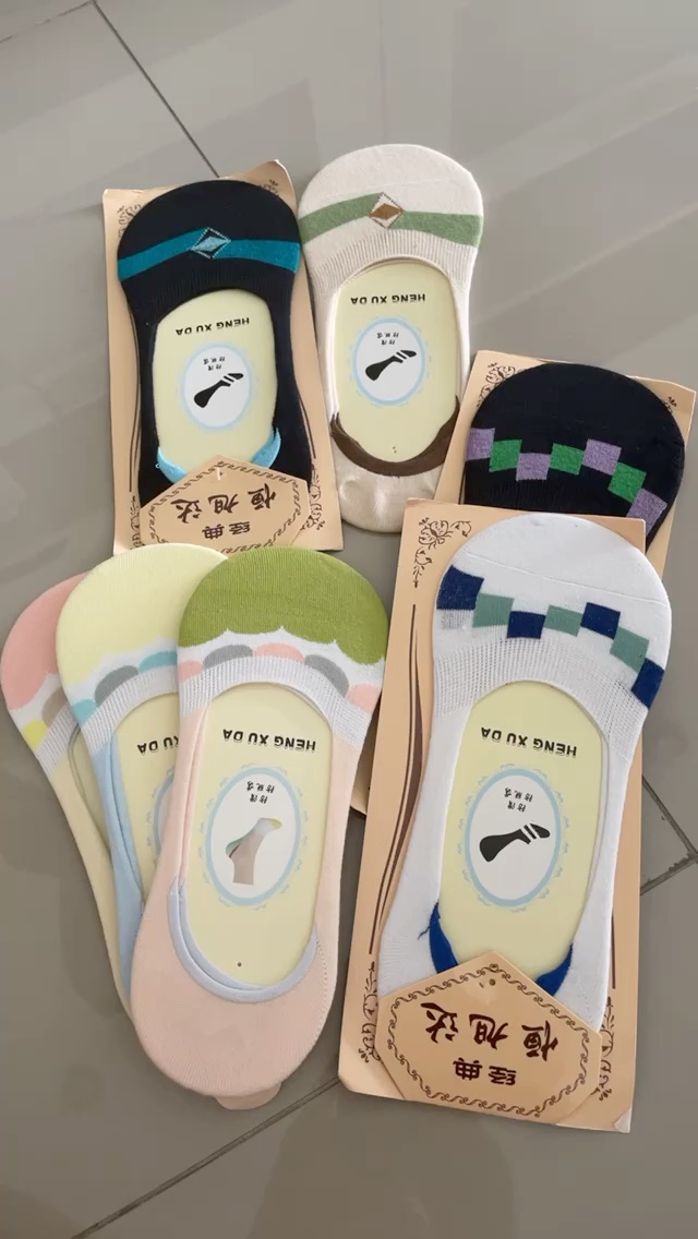 6. Kaos Kaki Pendek - Kaos Kaki Ankle Motif Variant - Morph.Apparel - Foto ulasan pembeli