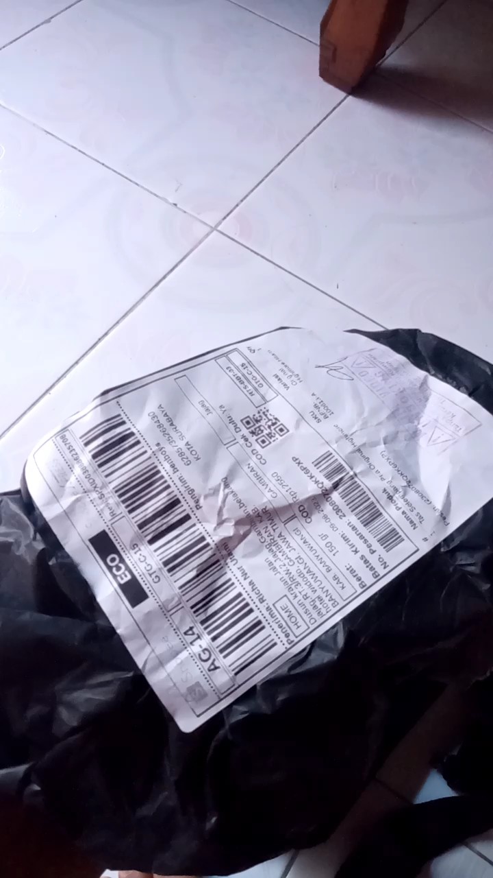 7. Tas Selempang Pria Highmore Original Casual - Foto ulasan pembeli