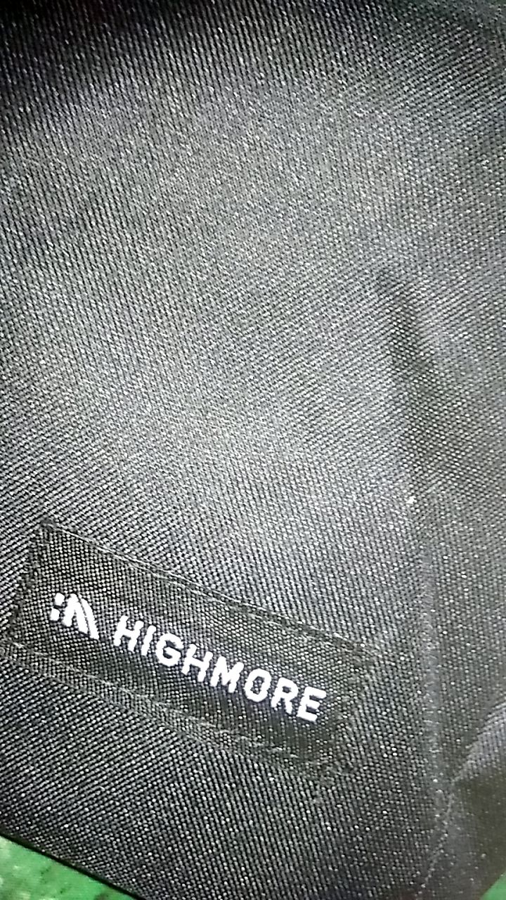 7. Tas Selempang Pria Highmore Original Casual - Foto ulasan pembeli