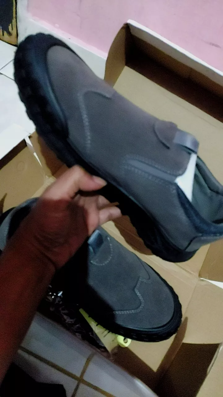 7. Leedoo Sepatu Pria Kerja Slip On Pria Kekinian Sepatu Formal Kuliah Outdoor Kerja Shoes MC451 - Foto ulasan pembeli