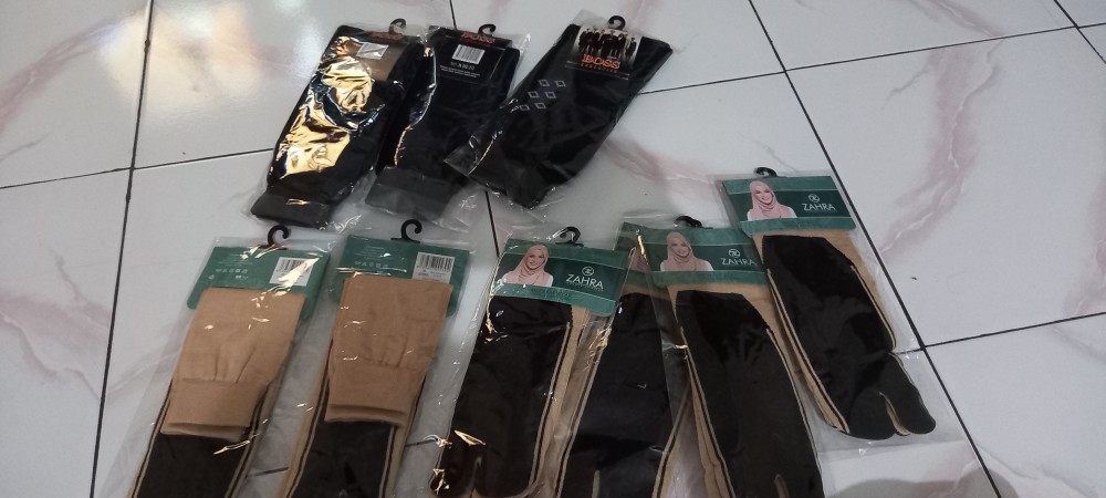 8. Kaos Kaki Kantor Casual - foto 9 dari 10, triastriyusana