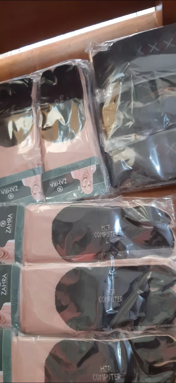 Foto ulasan pembeli t*****1, varian corak warna random