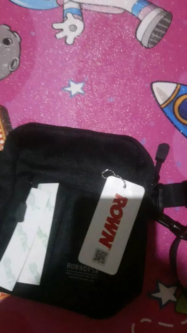 8. Rown Division Sling Bag || Paquito Hitam Tas Selempang - Foto ulasan pembeli
