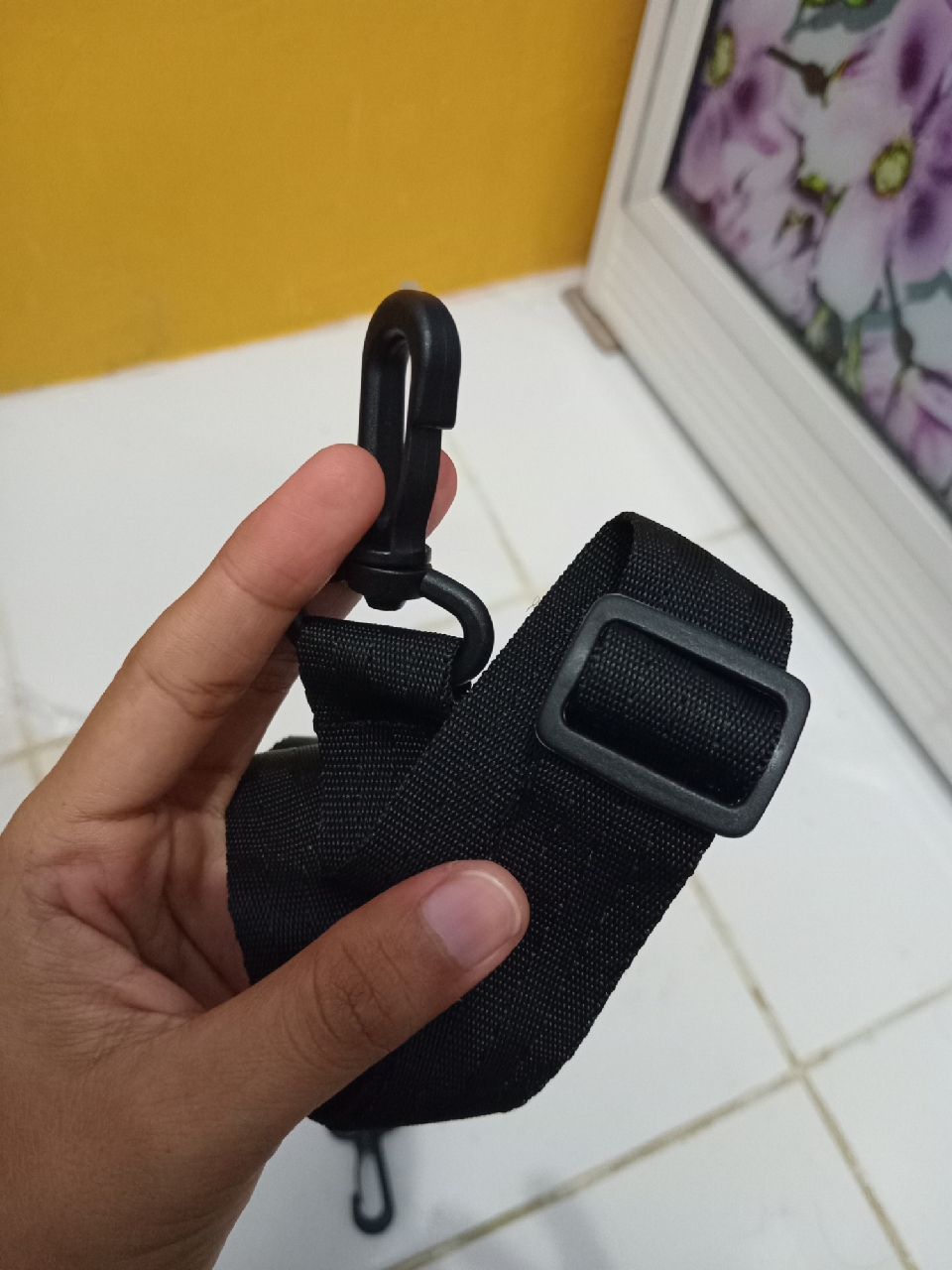8. Rown Division Sling Bag || Paquito Hitam Tas Selempang - Foto ulasan pembeli