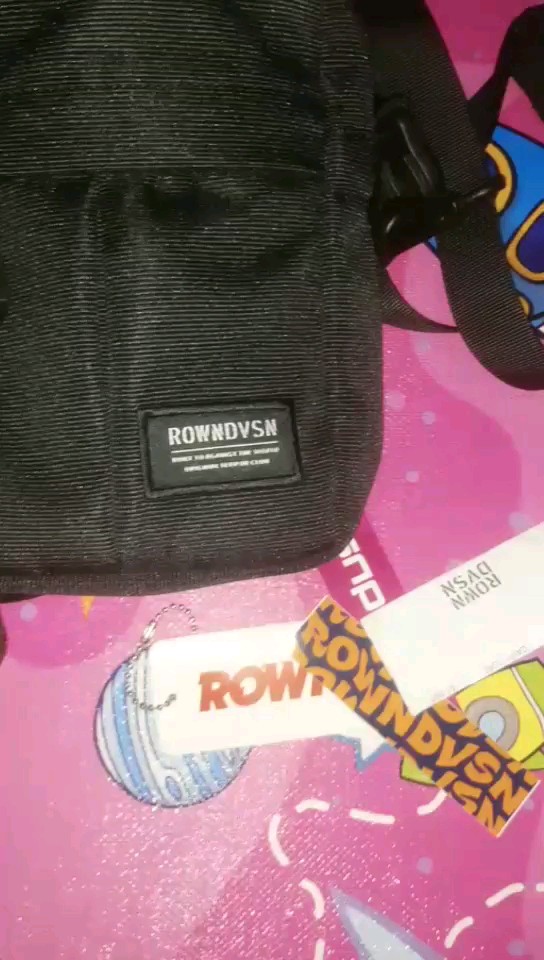 8. Rown Division Sling Bag || Paquito Hitam Tas Selempang - Foto ulasan pembeli