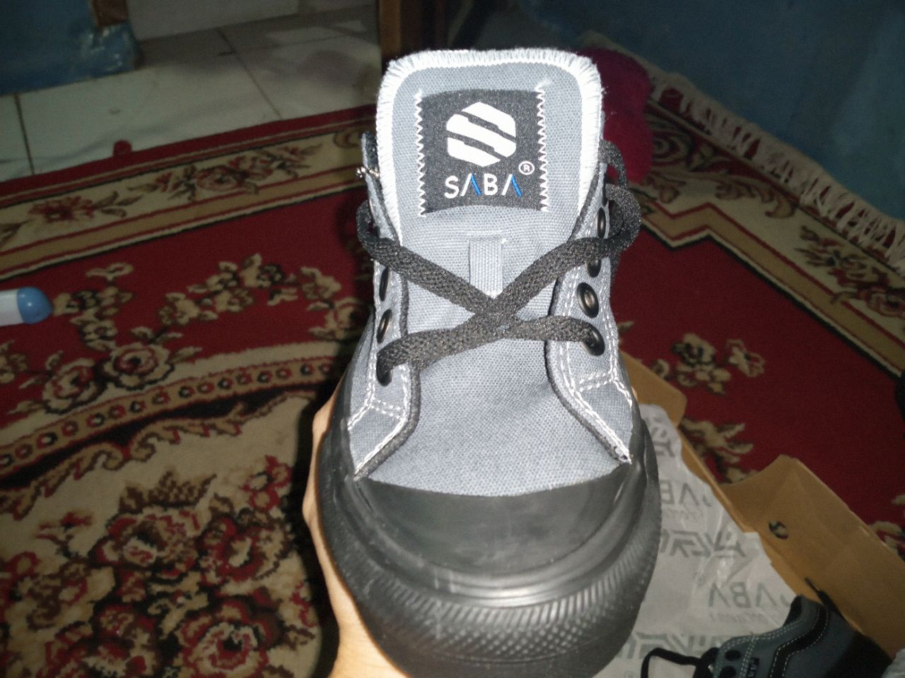 8. SABA Veloz Grey Black - Sepatu Sneakers Casual Pria Wanita | Simple, Nyaman & Kekinian VLZ 20 - Foto ulasan pembeli