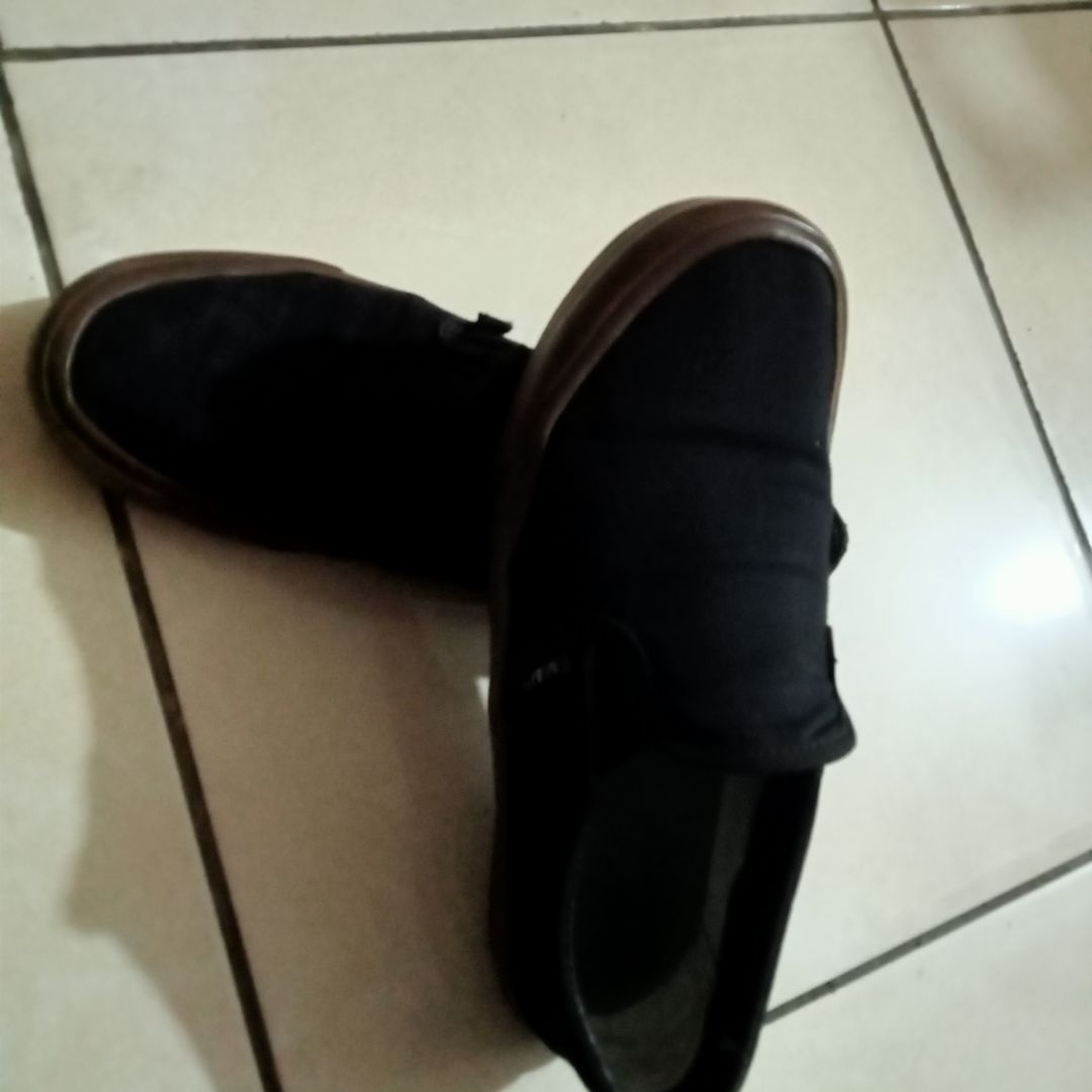 8. SABA Veloz Grey Black - Sepatu Sneakers Casual Pria Wanita | Simple, Nyaman & Kekinian VLZ 20 - Foto ulasan pembeli