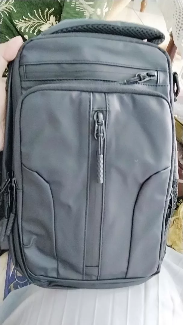 9. Freeknight Tas Selempang Travel USB Port Sling Bag Tas Slempang Pria Keren Multifungsi Cross Body Bag TS718 - Foto ulasan pembeli