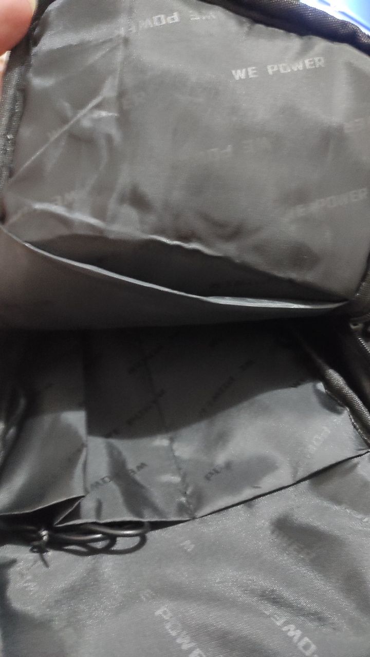 9. Freeknight Tas Selempang Travel USB Port Sling Bag Tas Slempang Pria Keren Multifungsi Cross Body Bag TS718 - Foto ulasan pembeli