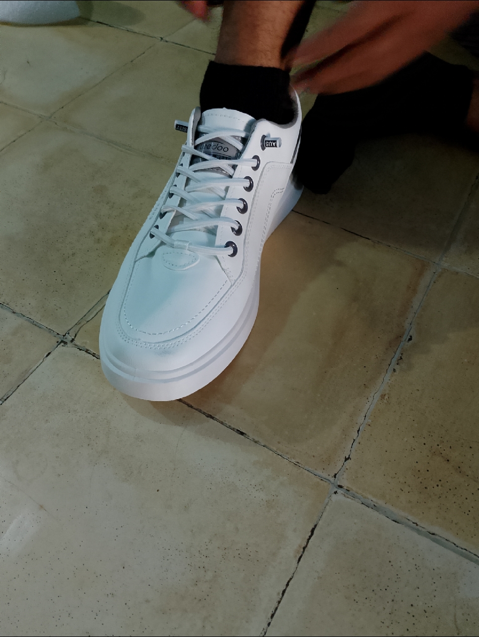 9. Leedoo Sepatu Sneakers Pria Original Casual Olahraga Sporty LarI Pria Dewasa Shoes Putih MC429 - foto 6 dari 10, lala_asaputex19