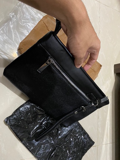 Clutch Bag Pria Kulit Murah 26cm x 17cm - Foto ulasan pembeli