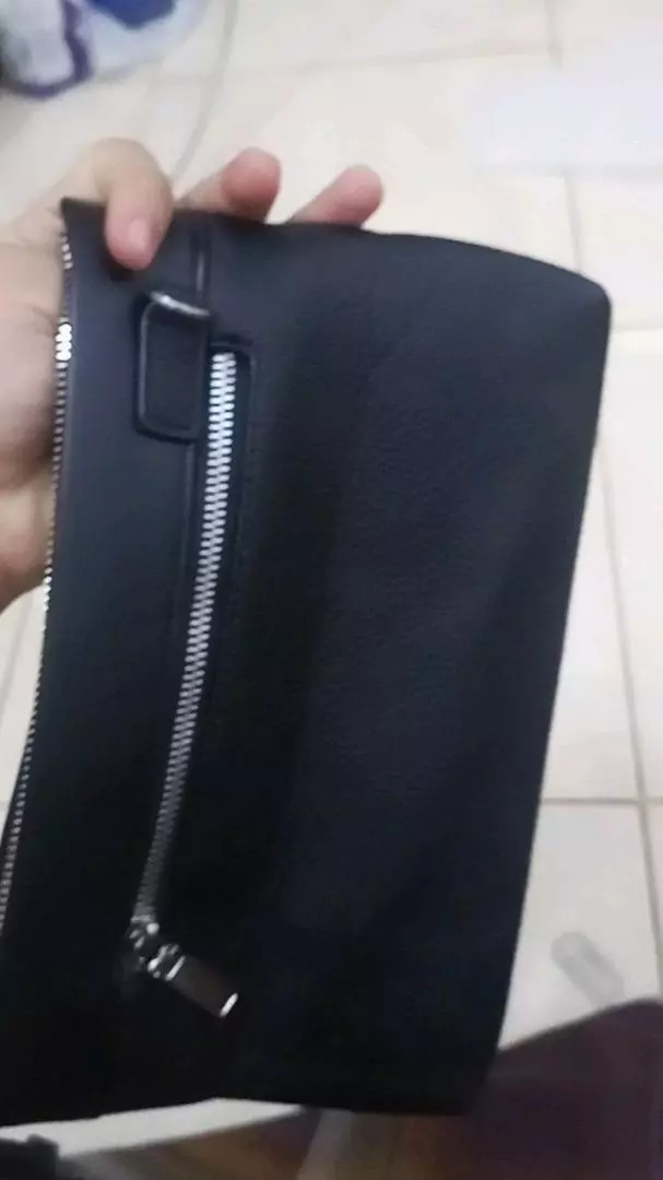Clutch Bag Pria Kulit Murah 26cm x 17cm - Foto ulasan pembeli