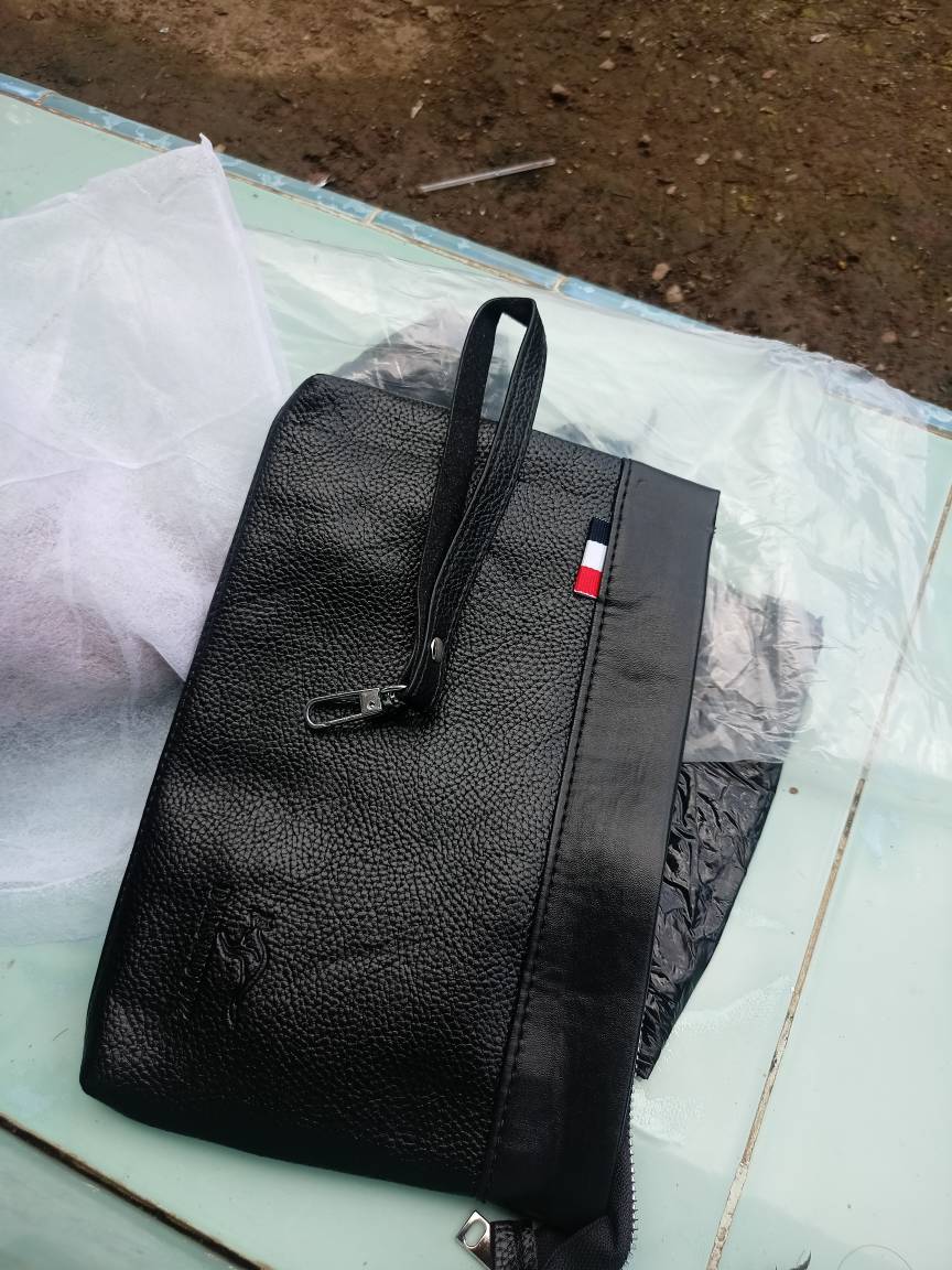 Clutch Bag Pria Kulit Murah 26cm x 17cm - Foto ulasan pembeli