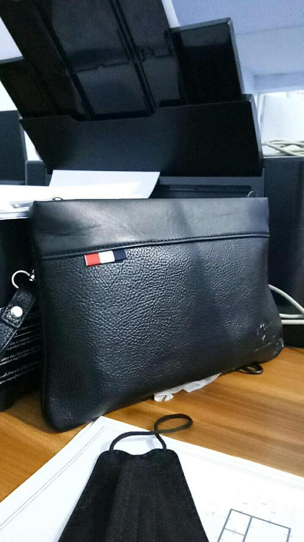 Clutch Bag Pria Kulit Murah 26cm x 17cm - Foto ulasan pembeli