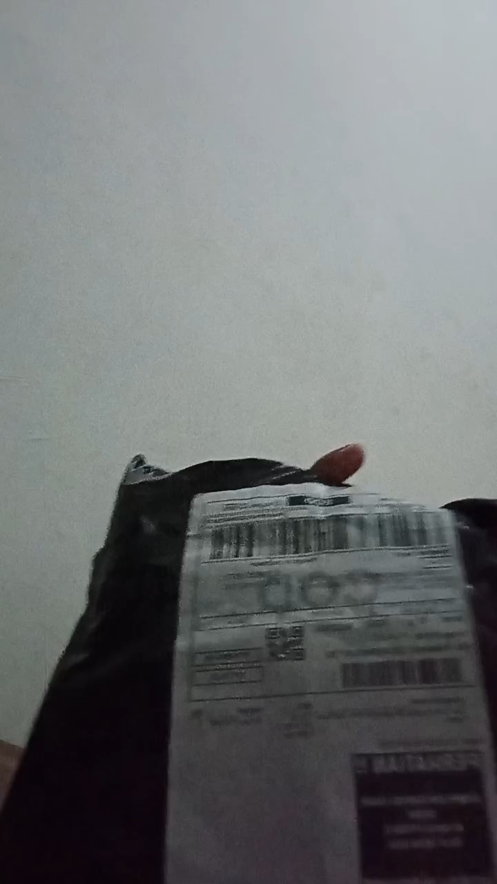 Buffback Tas Selempang Unisex Urban Modern - Foto ulasan pembeli