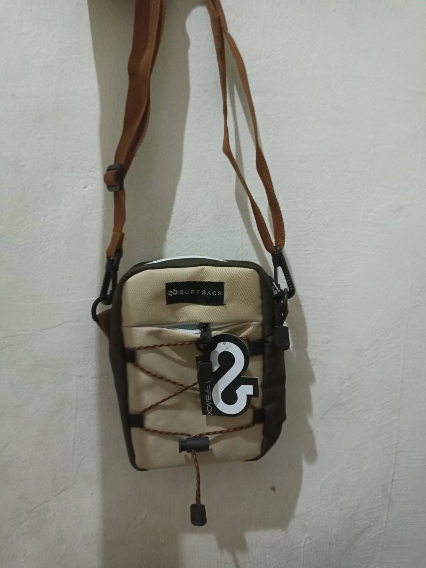 Buffback Tas Selempang Unisex Urban Modern - Foto ulasan pembeli