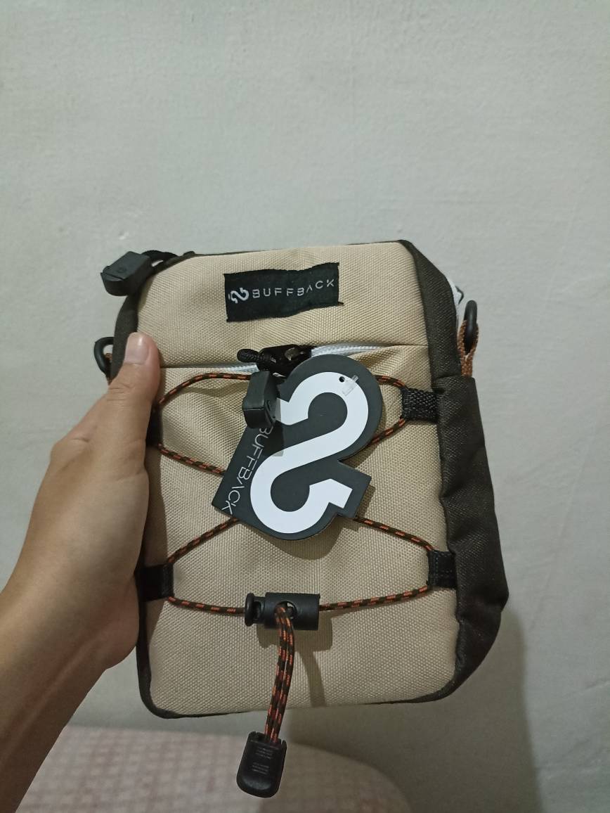Buffback Tas Selempang Unisex Urban Modern - Foto ulasan pembeli