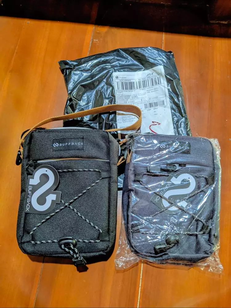 Buffback Tas Selempang Unisex Urban Modern - Foto ulasan pembeli