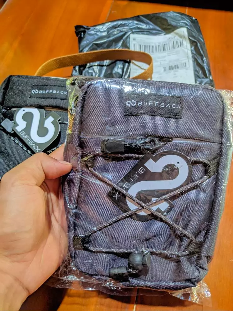 Buffback Tas Selempang Unisex Urban Modern - Foto ulasan pembeli