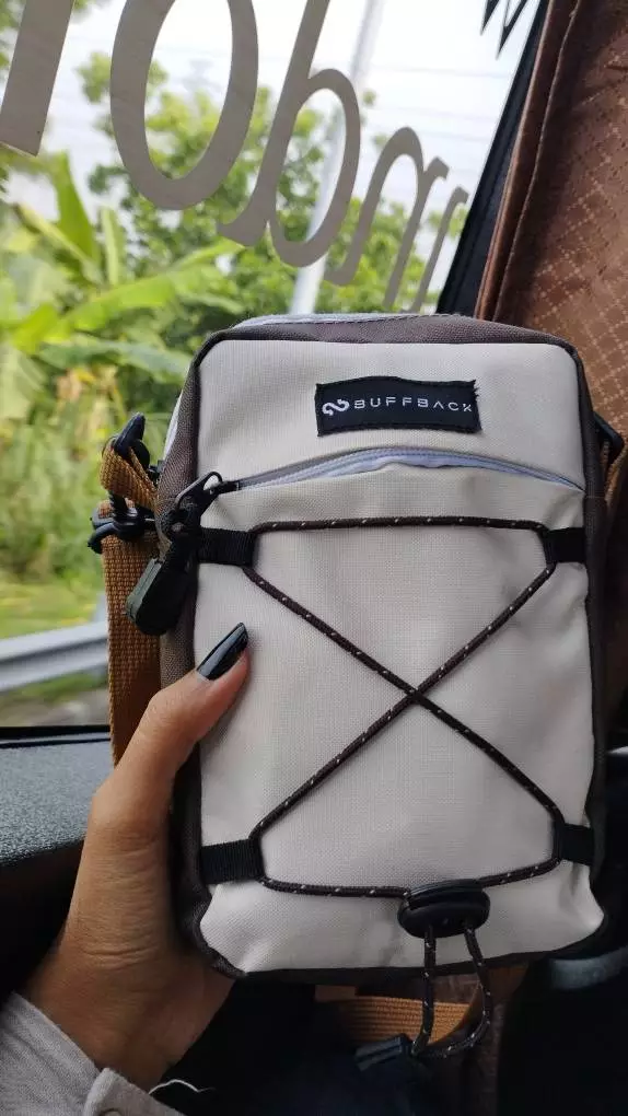 Buffback Tas Selempang Unisex Urban Modern - Foto ulasan pembeli