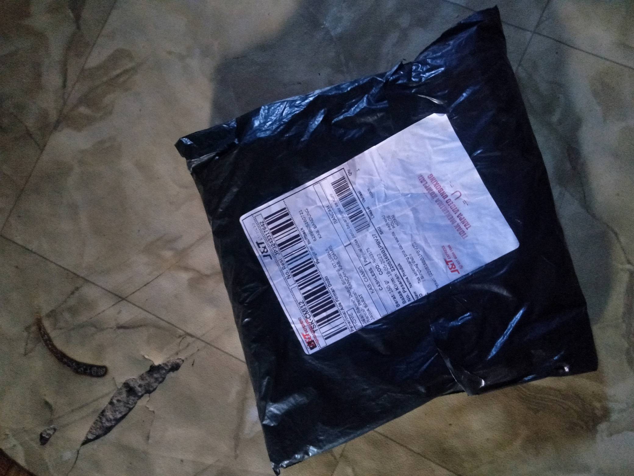 Buffback Tas selempang Pria Wanita Slingbag distro - Foto ulasan pembeli