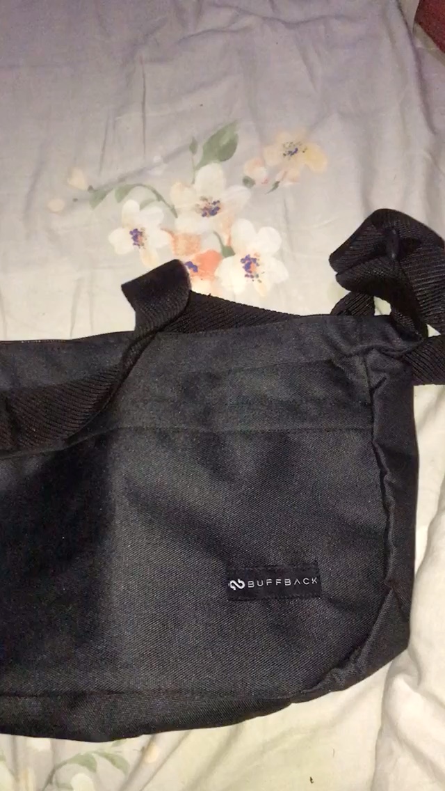 Buffback Tas selempang Pria Wanita Slingbag distro - Foto ulasan pembeli