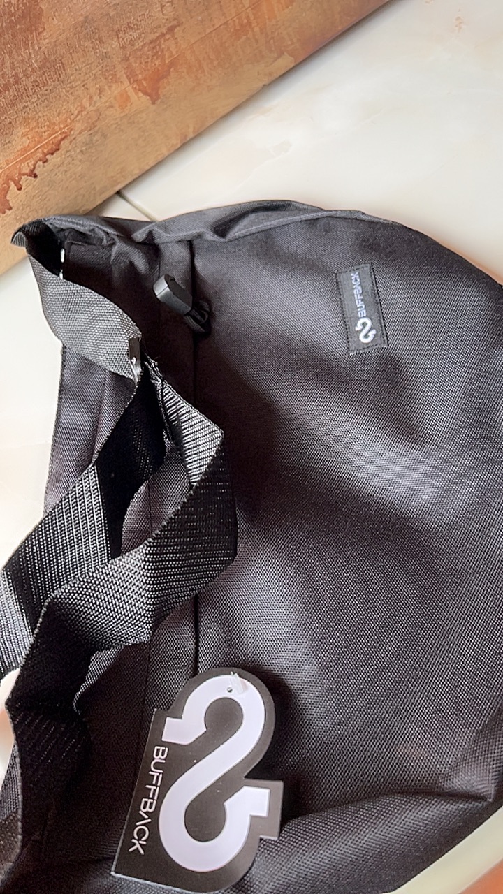 Buffback Tas selempang Pria Wanita Slingbag distro - Foto ulasan pembeli