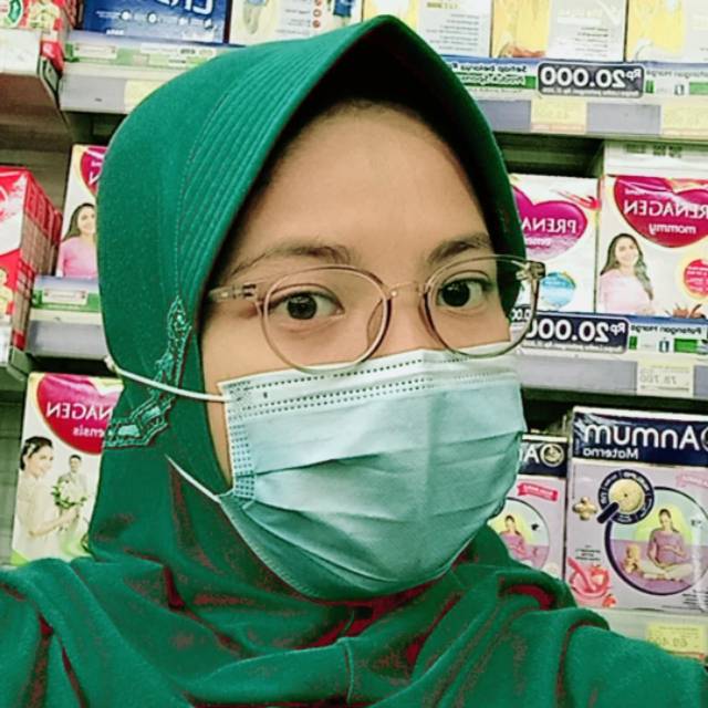 Foto ulasan pembeli nblaaptriii_, varian Hitam